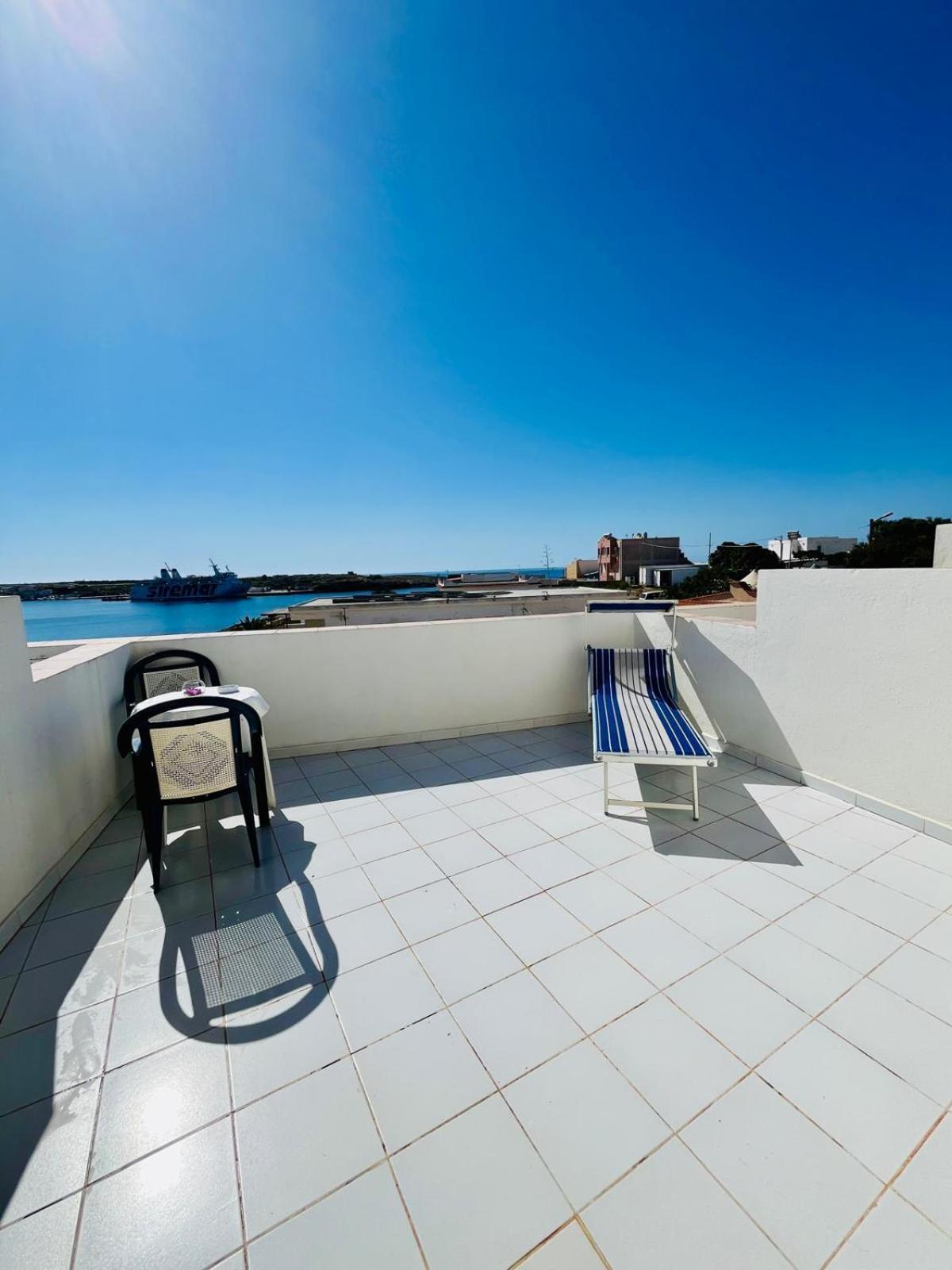 Hotel Giglio Λαμπεντούζα Εξωτερικό φωτογραφία