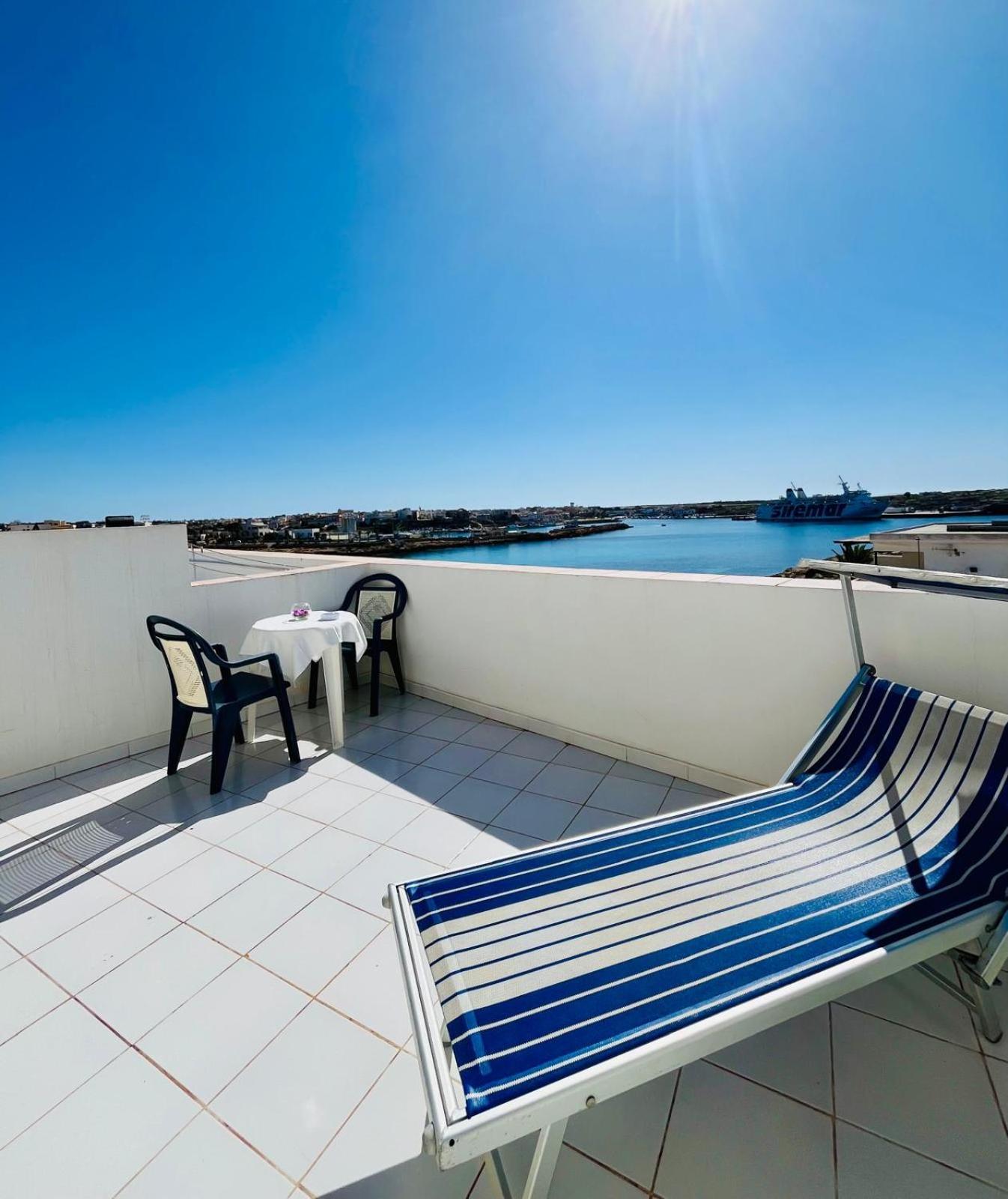 Hotel Giglio Λαμπεντούζα Εξωτερικό φωτογραφία